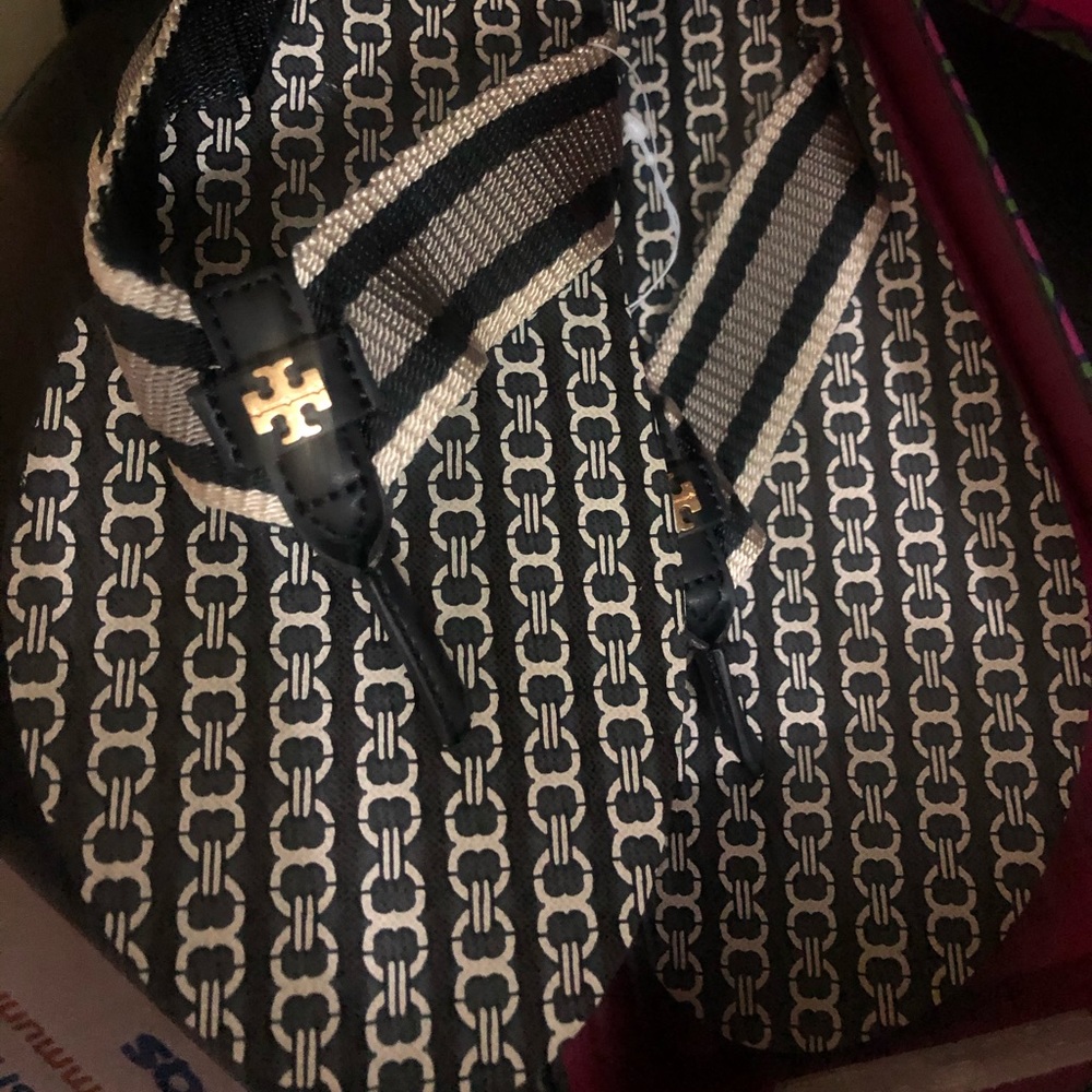 Tory Burch slippers size 10 - Picture 8 of 11